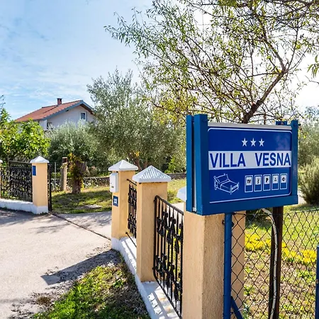 Villa Vesna Lux *