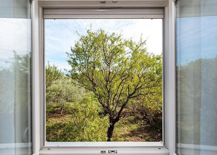 Vesna Lux Villa